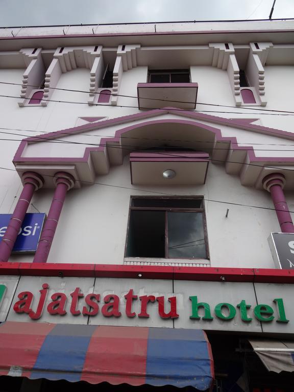 Ajatsatru Hotel Gaya Exterior photo